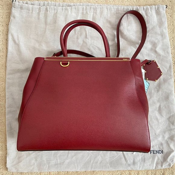 Authentic NWT Fendi 2 Jours Dark Red Leather Two Way Tote Shoulder Bag - Picture 4 of 11